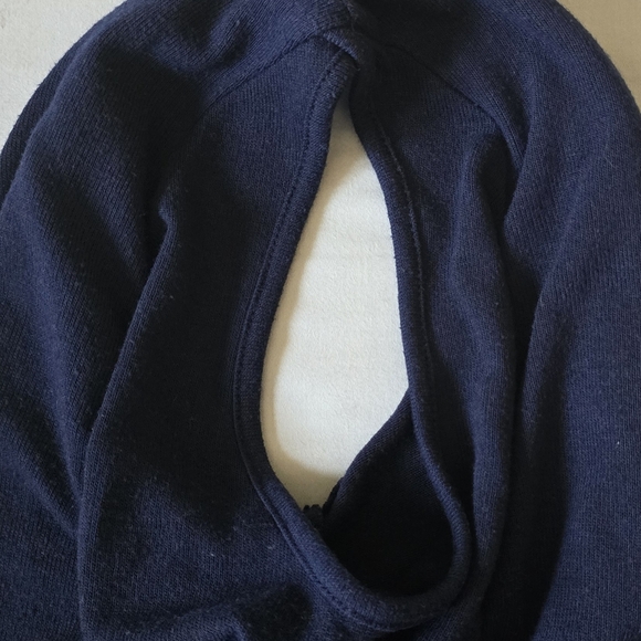 Zenana Outfitters: Long Sleeve Cold Shoulder Sweater, Navy Blue, Small, Soft - Picture 3 of 10